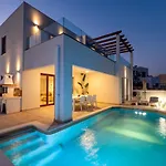 Villa Oriens *