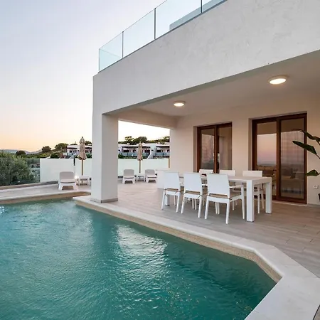Villa Oriens