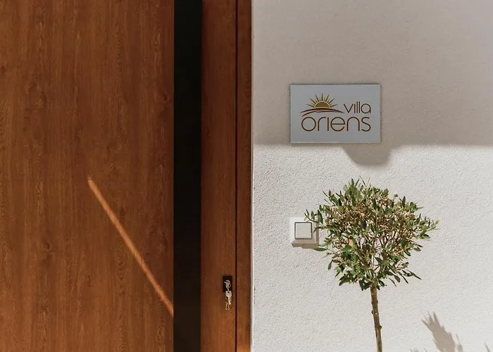 Oriens Villa